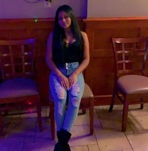 Meet your Posher, Kenia